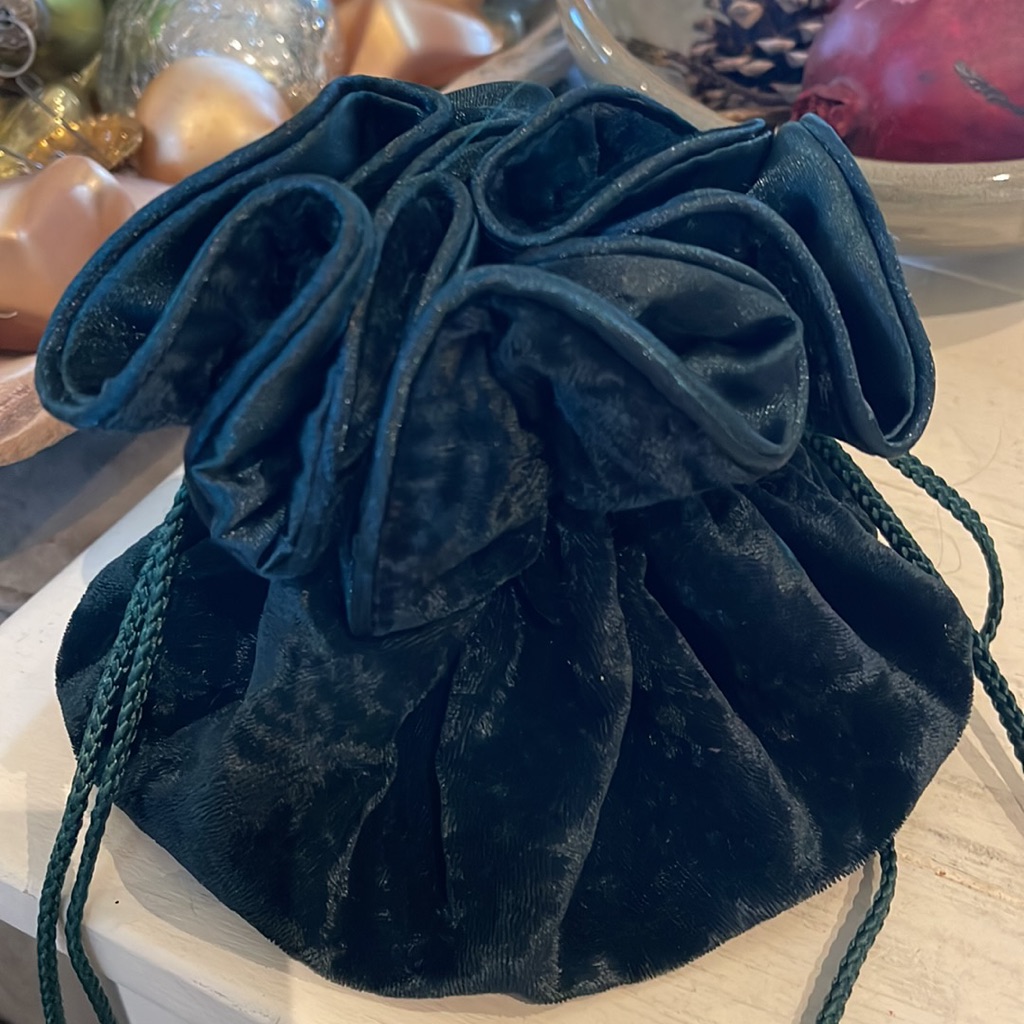 Hunter Green Velvet Satin Lined Jewelry Travel Pouch
